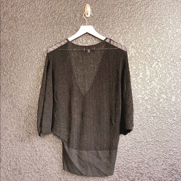 *Sold* 3/4 length loose knit dolman top - Picture 2 of 2